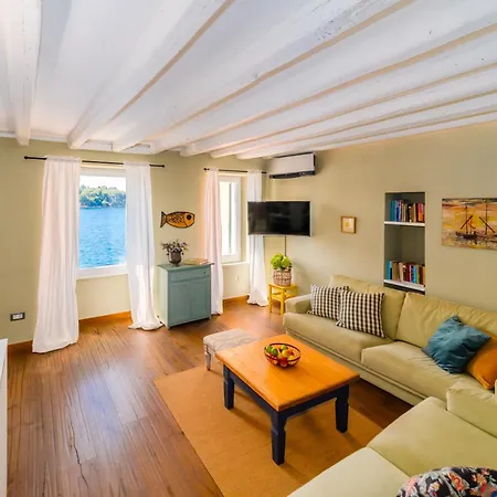 Mediterraneo Lejlighed