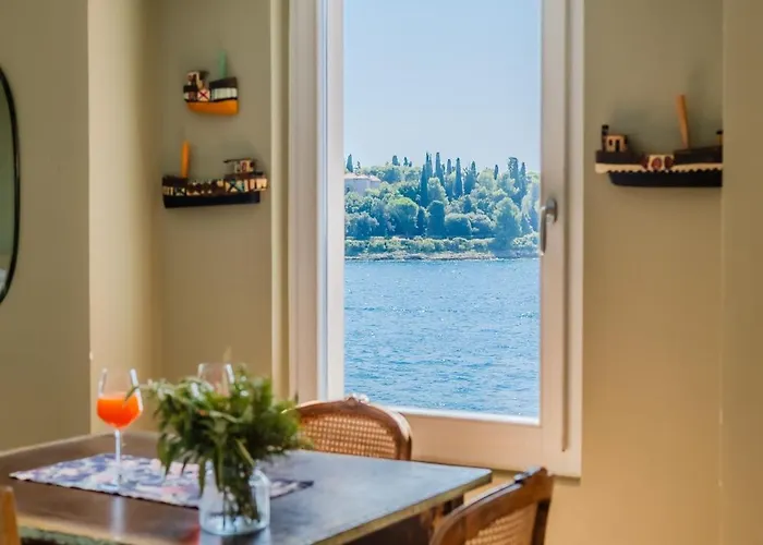 Mediterraneo Apartman *